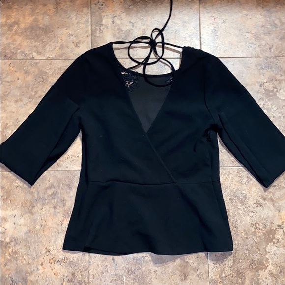 Black blouse size small - Picture 3 of 4